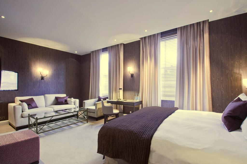 St Michael's Manor - 4*